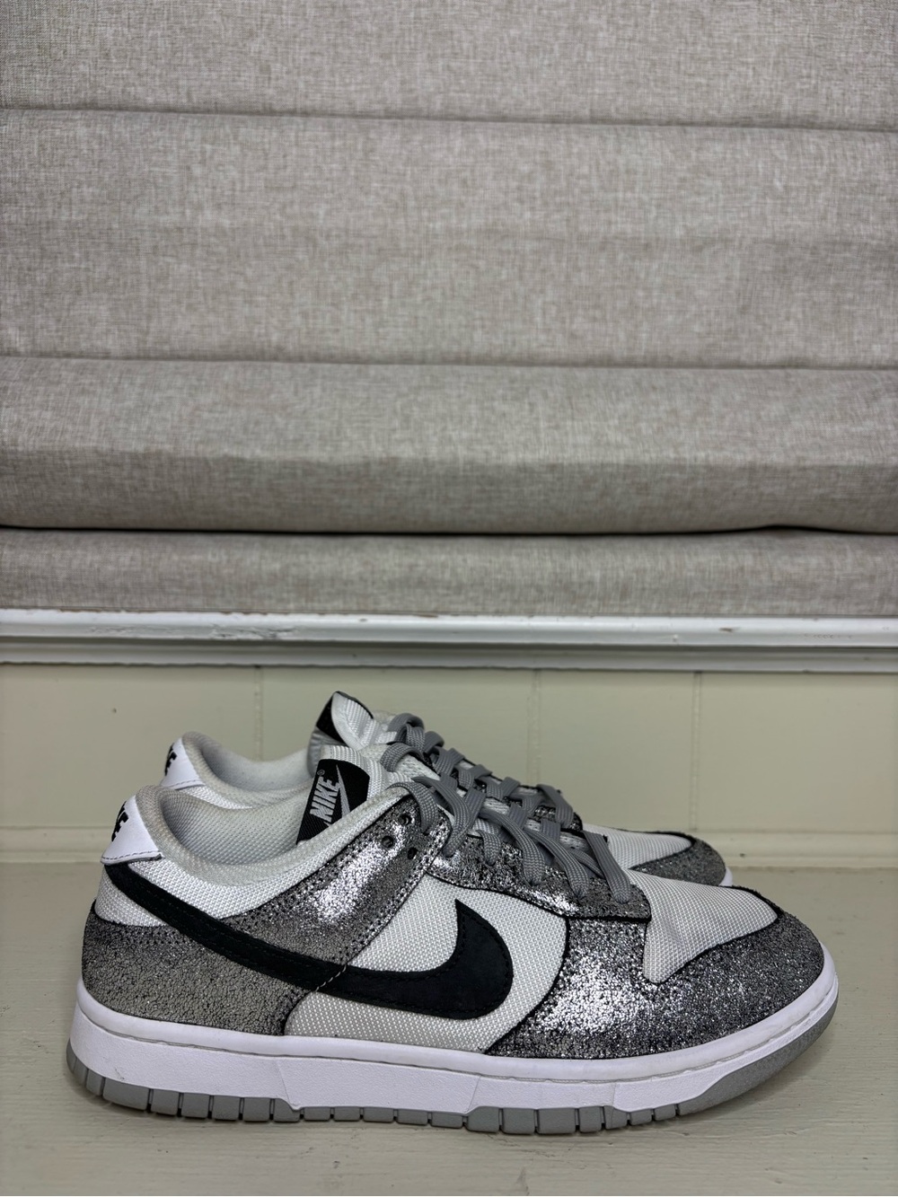 Nike Dunk Low Shoes Womens Size 10 Metallic Silver